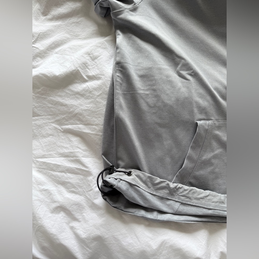 Vuori Light Gray Hoodie - Picture 3 of 4